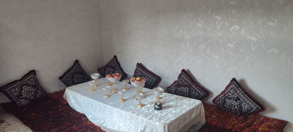 Toshket viloyati ZangiOta tumani Boz suv uchaska sotiladi