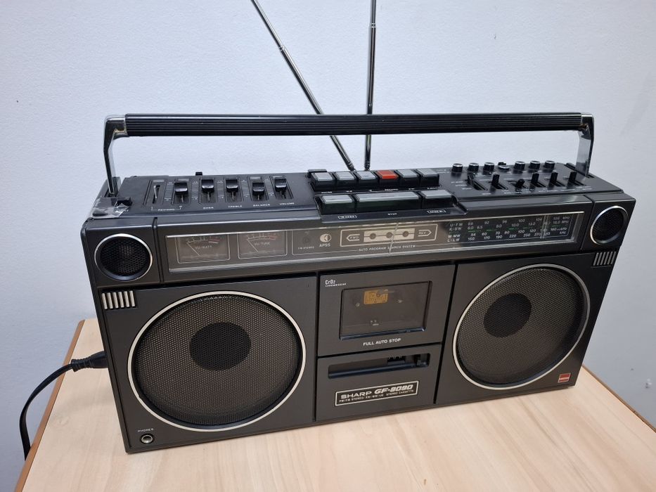 Boombox sharp GF-9090