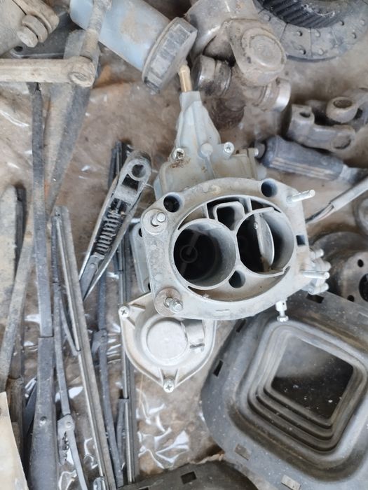 Volga zapchast sotiladi