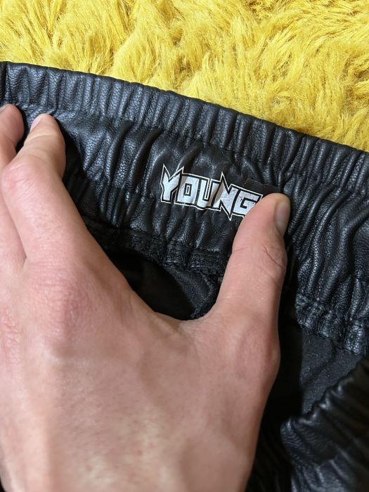 Pantaloni Young Rich White Zipp Eco Leather