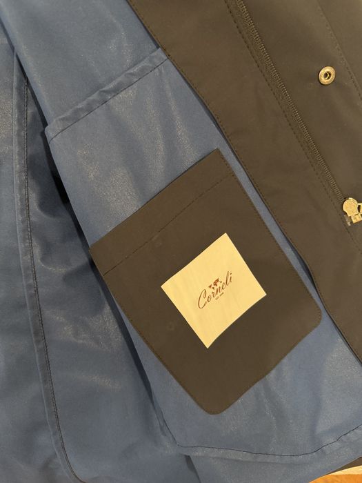 Ветровка Corneli