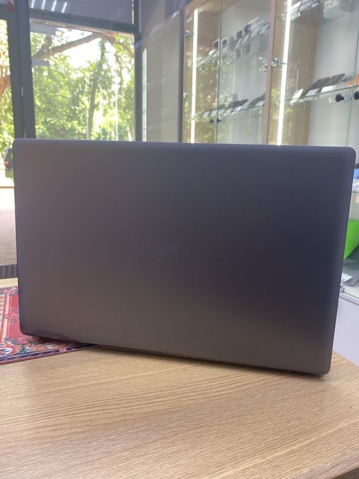 Ноутбук Acer ETbook (p25)