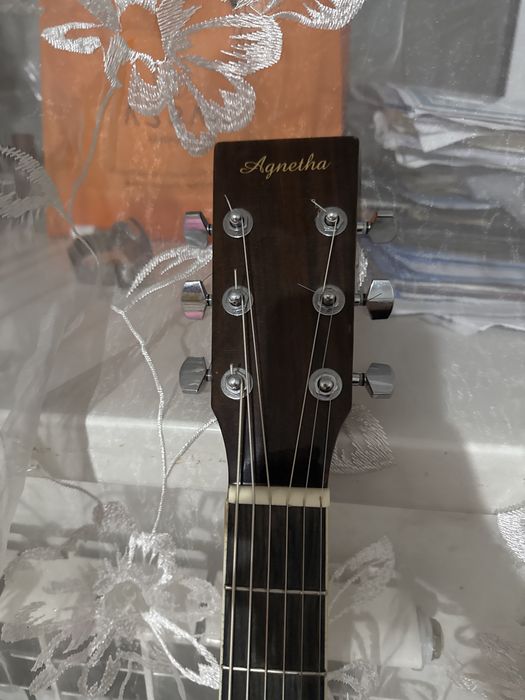 Гитара Agnetha акустика