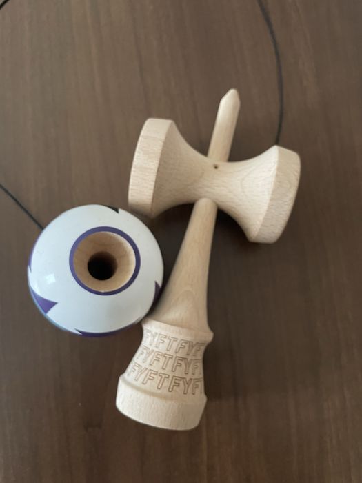Kendama Fyft Originala