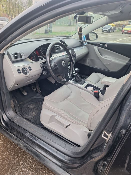 Vând Passat b6 1.9 tdi