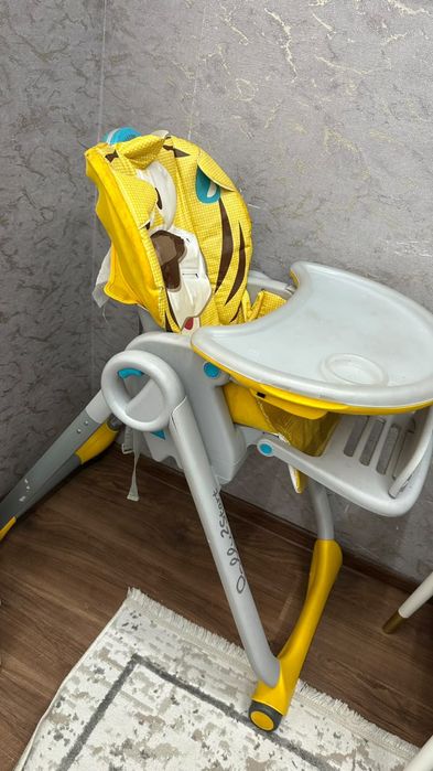 Продом  детский стульчик Chicco