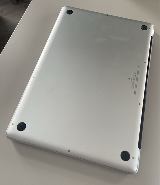 Apple Macbook Pro 15 на запчасти