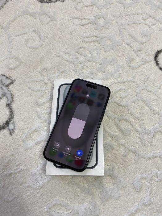 Айфон 15 сатылады