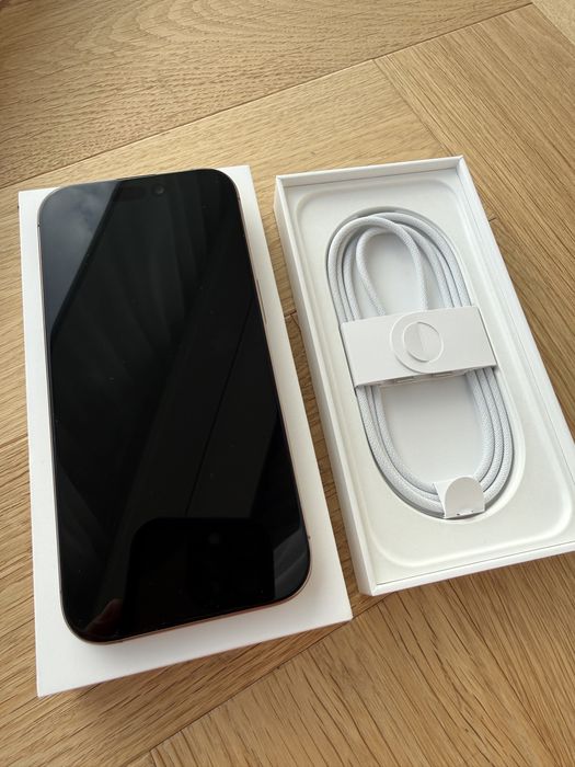 Iphone 16 Pro , 256 GB , Desert Titanium