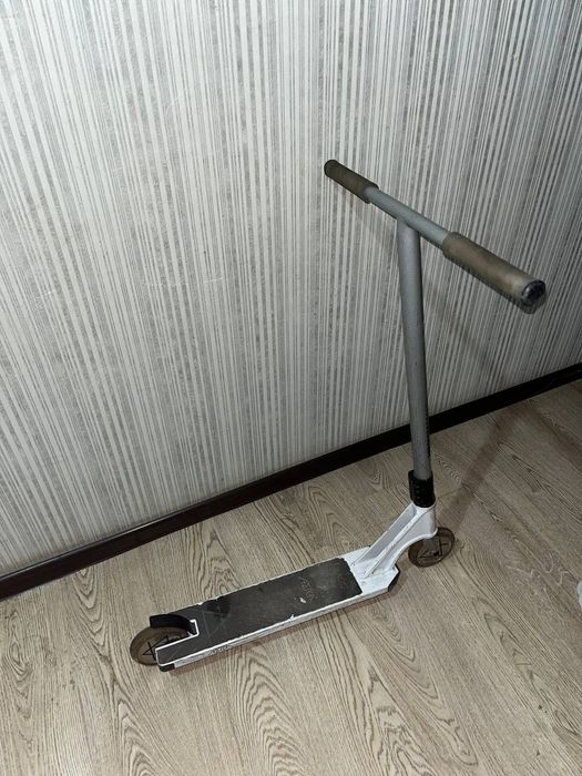 Продам трюковой самокат Xaos | Aera