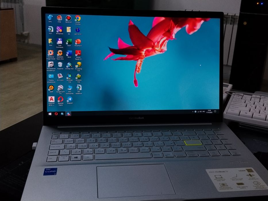 i5 intel core. Asus Vivobook 15