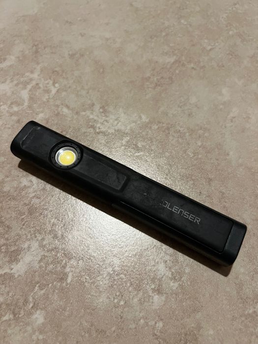 ledlenser iw4r (fenix, nitecore, armytek)