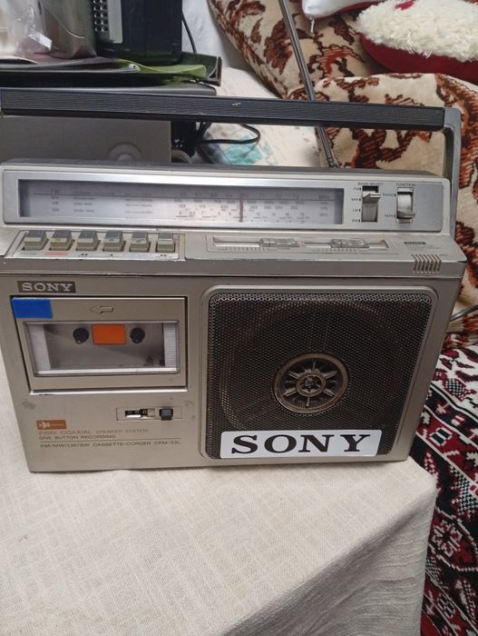 Radio caset Sony  CFM-33L  japonez
