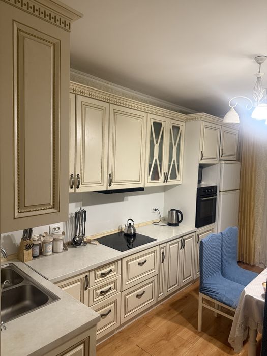 Продам квартиру 3 комнатную