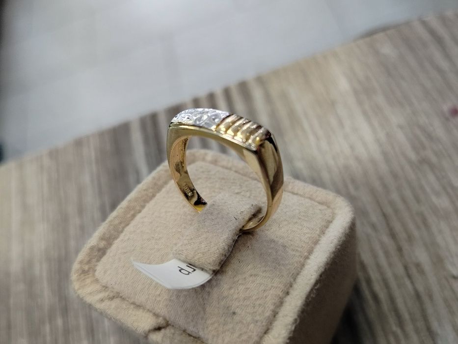 НОВИ Златни пръстени 14К