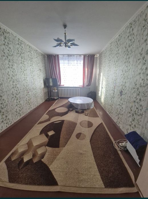 Продаётся 2-комнатная