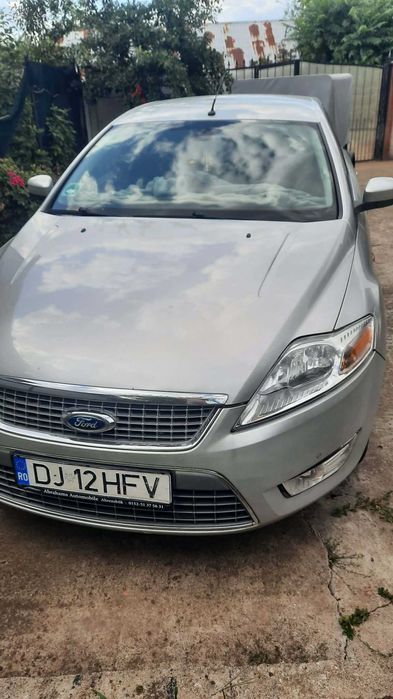 Autoturism ford mondeo