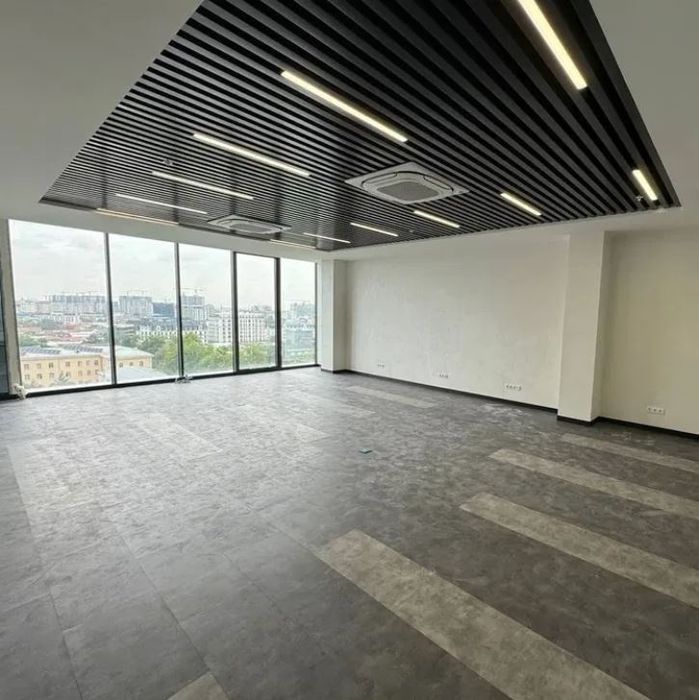 Аренда офиса на ТЦ Next. Сеул Мун. 180 м²