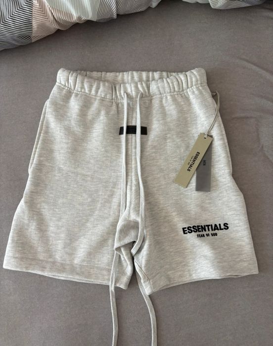 Pantaloni scurti esentials