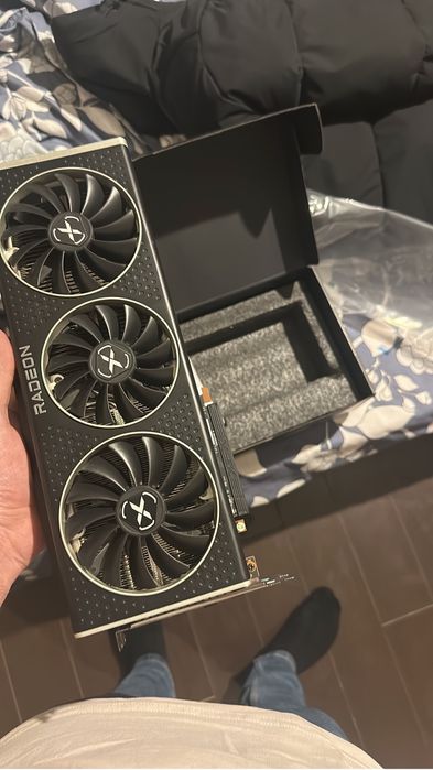 Placa video RX 6800 XT XFX