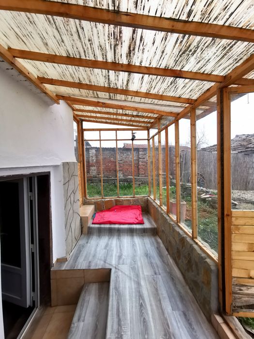 Реновирана тухлена къща в с.Добри дял