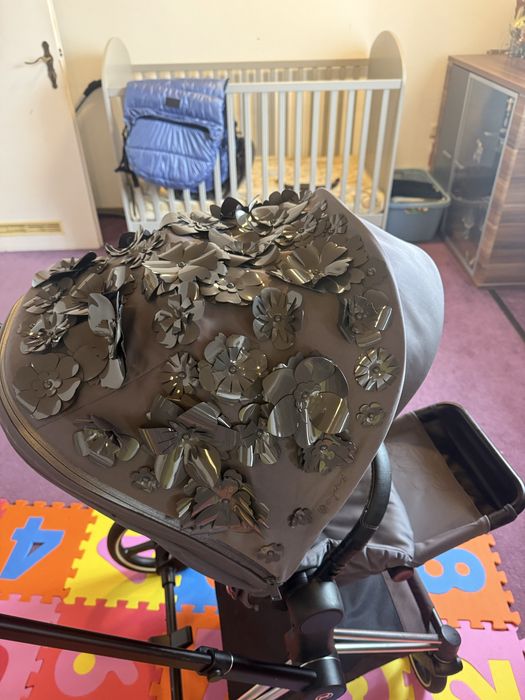 Cybex Priam Platinum 4 Simply Flowers -Сет 3 в 1