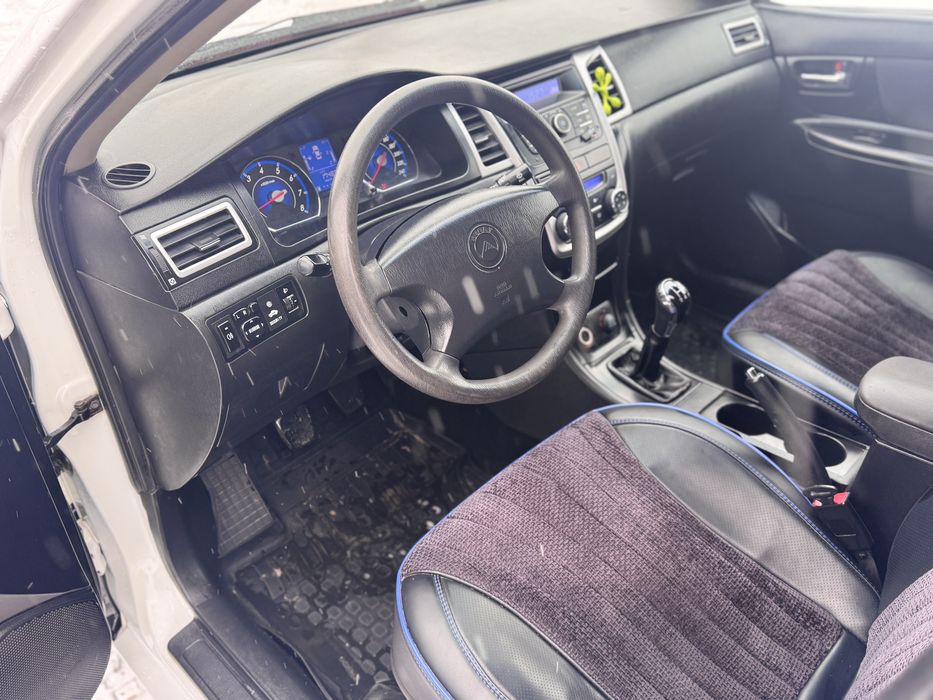 Продам Geely SC7