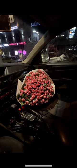 Букеты  кустовые роза