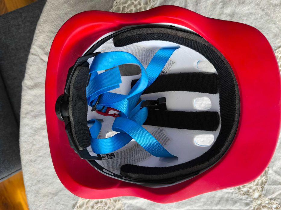 Детска каска XS 44-48см "Spidey and friends"