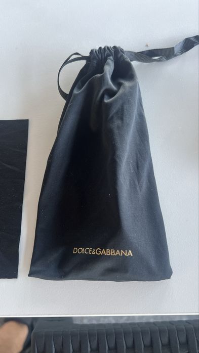 Dolce & Gabanna DG2206 слънчеви очила - оригинални