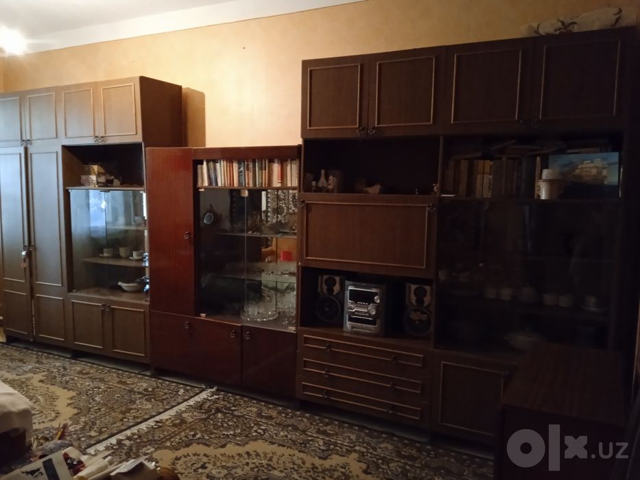 Продаётся мебель Стенка и кровати б/у в хорошем состоянии