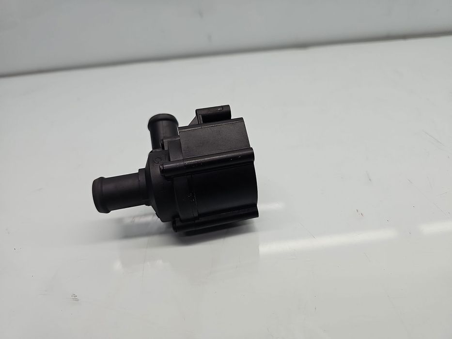 Pompa recirculare apa AUDI A4 (8K5, B8) Avant [Fabr 2008-2015] 5Q09655