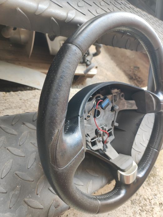 Волан за Пежо-407