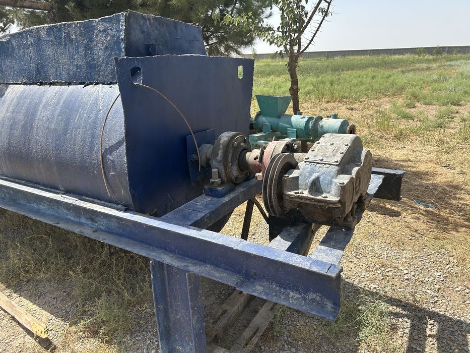 Sovun chiqaradigan aparat