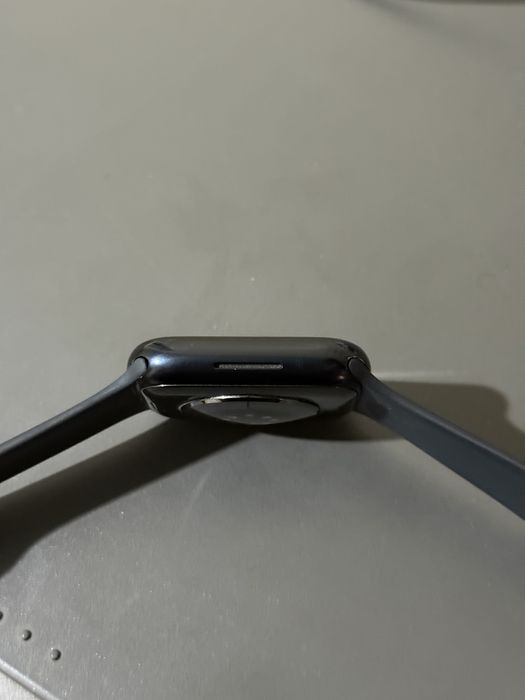 Apple Watch 8 series 45 mm