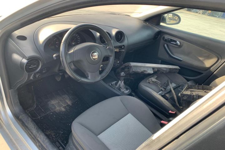 Hayon / Haion cu luneta Seat Ibiza a 3-a generatie 6L