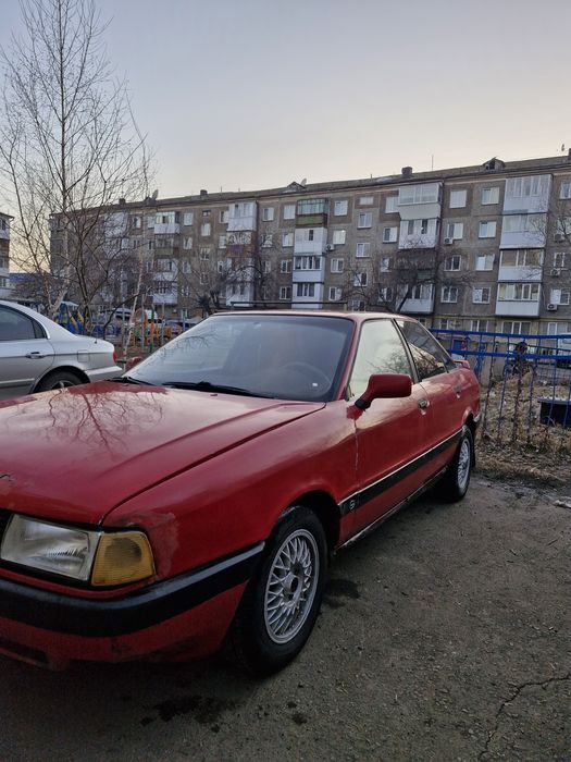 Продам Ауди 80 б3