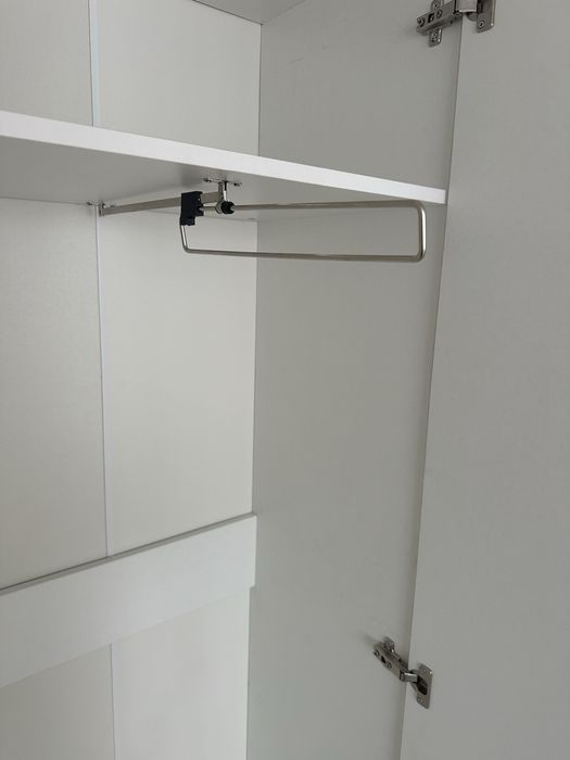 Шкаф в прихожую