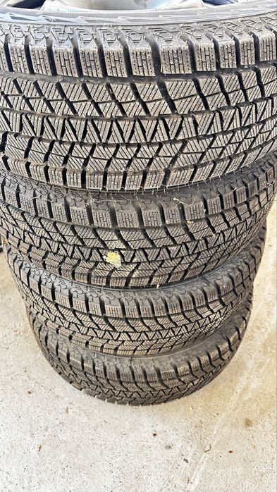 Продам новый сборе зимний баллон  cobalt qishki yangi 205