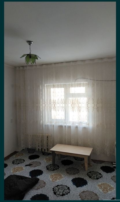 Продается метро Максим горький 1 ком 18 кв метр 2 этаж