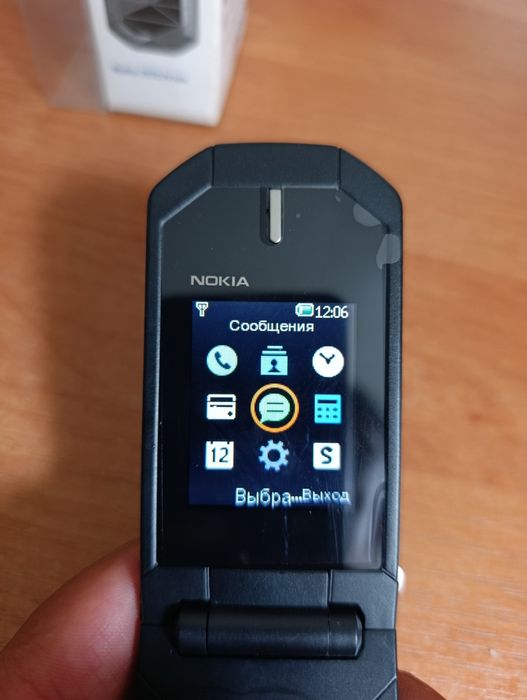 Nokia 7070 раскладной телефон