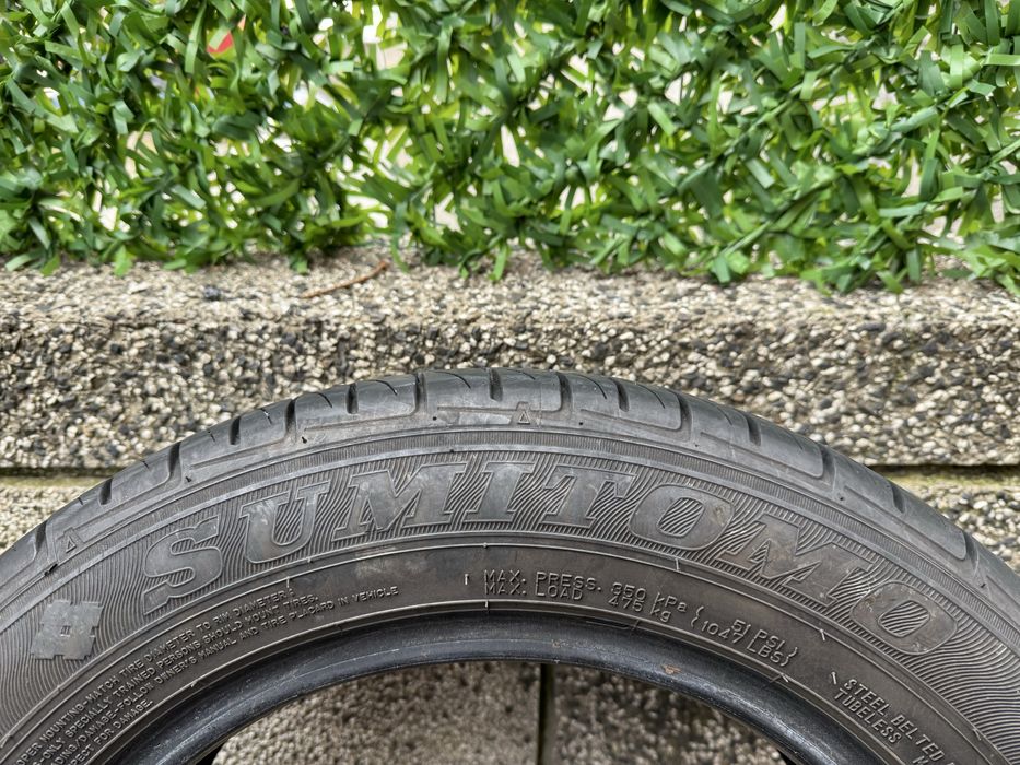 Автомобилни гуми 185 60 14 Sumitomo