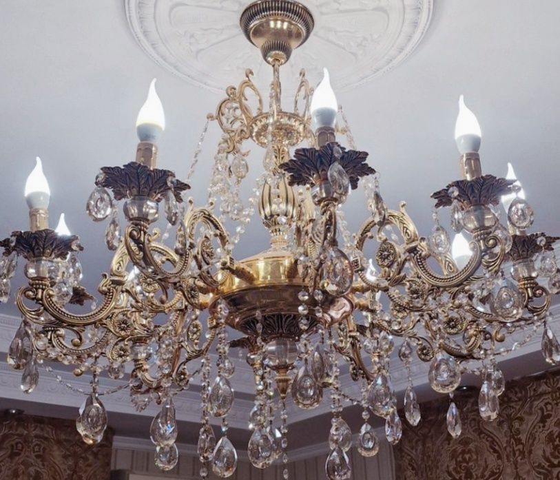 Продается Люстра буу