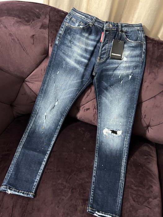 Blugi Dsquared2 modelul nou