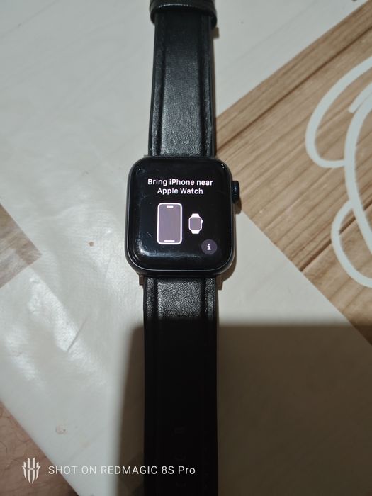Apple Watch SE 2 40mm продам