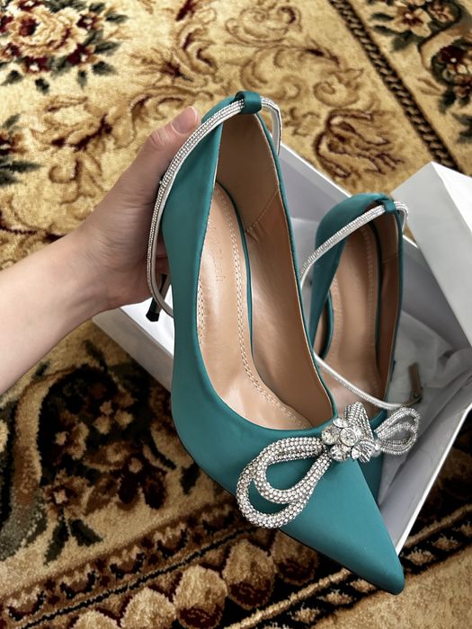 Новые туфли, в бирюзовом цвете