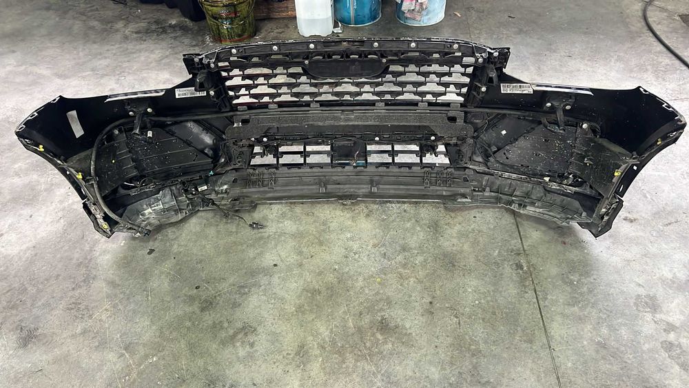 Bara fata Audi Q2 2.0 TDI DFG si alte piese din dezmembrari