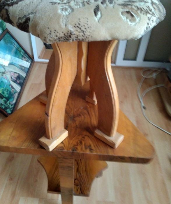 Măsuță cafea și scăunel