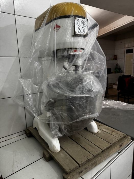 Продается Миксир оригинальный новый не б/у