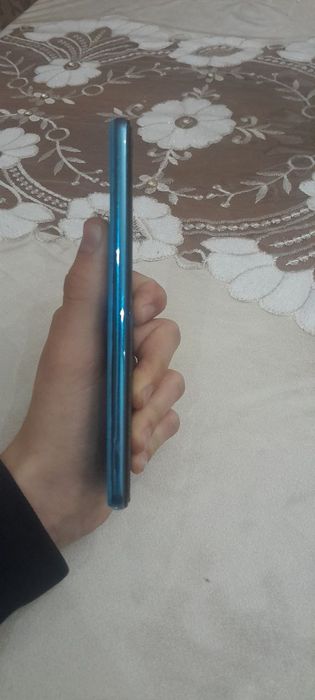 Samsung a52 
128gb 
Karobka+dakument 
Aybi orga krishkasi singan va 2-